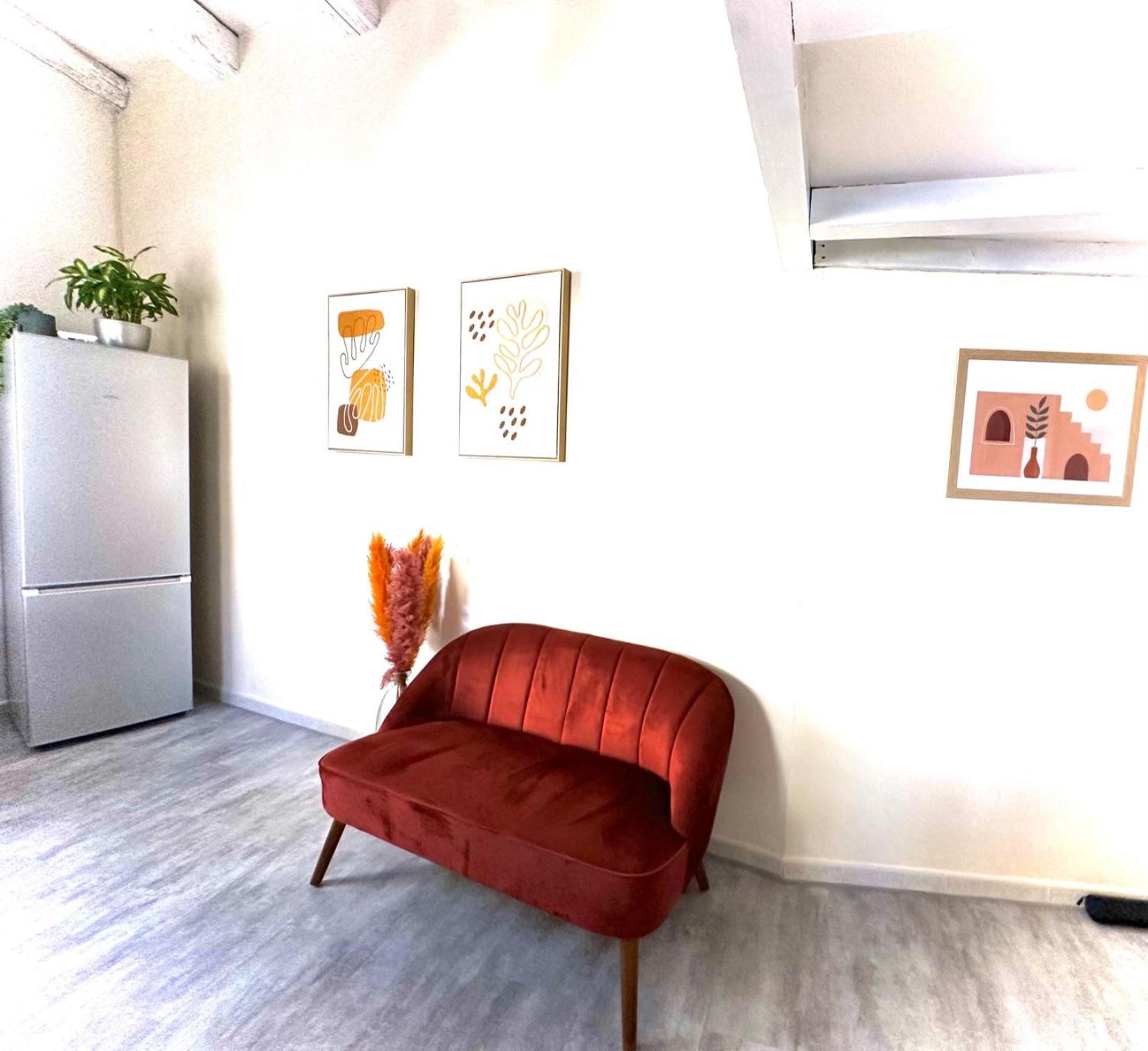 Maison De Village Sur Les Chemins De Compostelle Saint-Gilles  Eksteriør billede